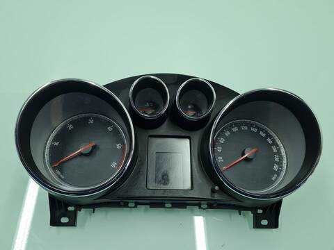 Cuadro de Instrumentos Opel Insignia COSMO BERLINA 131CV 96KW