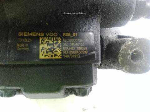 Foto 3ª: Bomba Inyeccion Renault Megane VERSION INDEFINIDA II BM0/1_ CM0/1_) (2001)