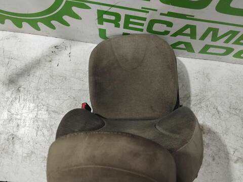 Foto 2ª: Asiento Delantero Derecho Nissan Micra 1.2 CAT 80CV [CR12DE] (2002)