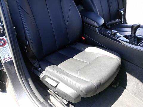 Foto 4ª: Asientos Traseros Bmw Serie 1 114 118D 143CV 105KW [N47D20C] (2012)
