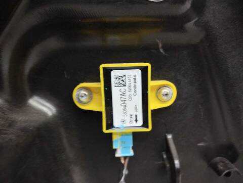Foto 4ª: Elevalunas Eléctrico Delantero Derecho Fiat Freemont URBAN 170CV 125KW [939B5000] (2013)