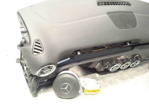 Foto 2ª: Kit Airbag Mercedes Clase A 140 A 200 4-MATIC 177.188) 163CV 120KW [282914] (2018)