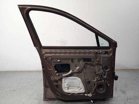 Foto 4ª: Puerta Delantera Izquierda Renault Scenic 1.5 DCI 106CV 78KW [K9K832] (2010)