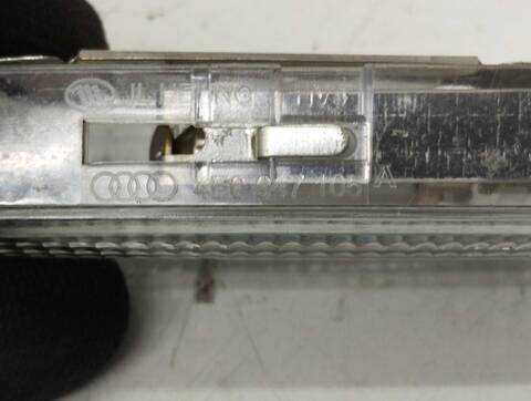 Foto 2ª: Luz Interior Audi A3 1.6 TDI AMBIENTE 105CV 77KW [CAY] (2010)