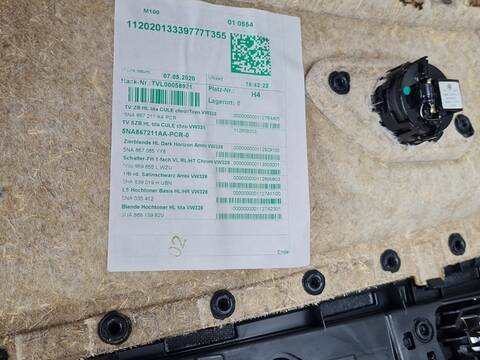 Foto 4ª: Tapizados Cartoneras Volkswagen Tiguan SPORT BMT 150CV 110KW [DFGA] (2020)
