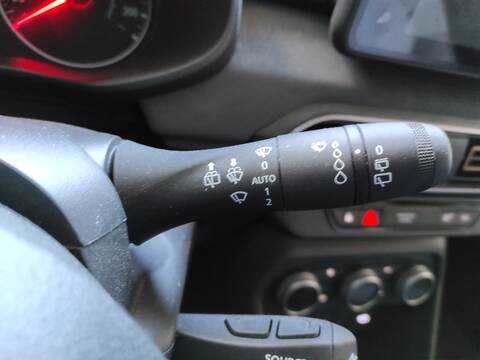 Mando Multifuncion Dacia Sandero H4DF4