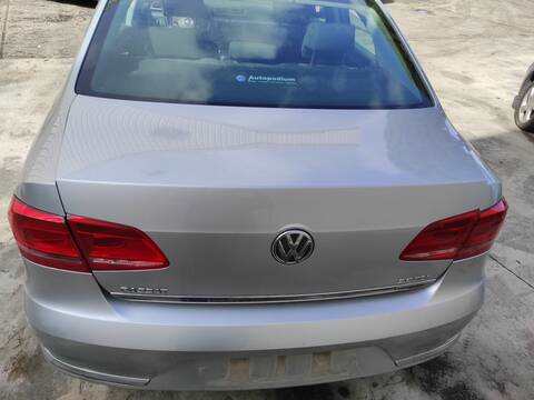 Portón Volkswagen Passat CFFB BERLINA