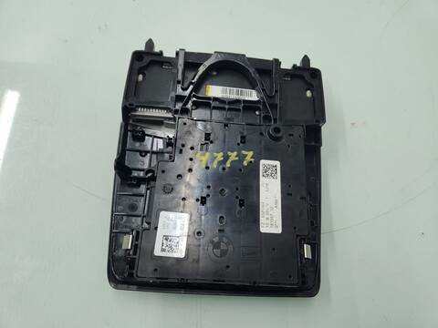Foto 3ª: Luz Interior Bmw Serie 1 114 116D 116CV 85KW [N47D20C] (2013)