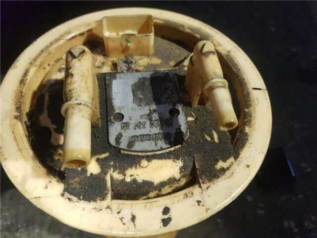 Foto 3ª: Aforador Peugeot 307 2.0 X-LINE [2.0 LTR. - 100 KW 16V HDI FAP CAT (RHR - DW10BTED4)] [RHR (DW10BTED4)]