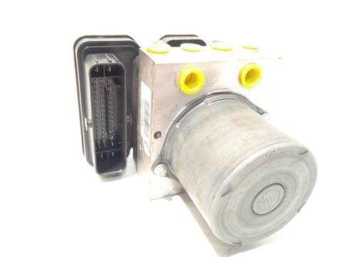 Abs Volvo XC 40 BUSINESS PLUS AWD 190CV 140KW