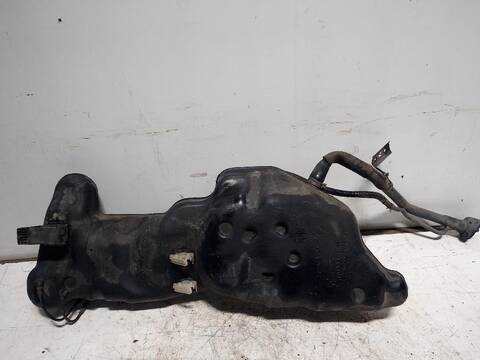 Foto 2ª: Deposito de Combustible Nissan Micra SPORT 80CV [CR12DE] (2002)