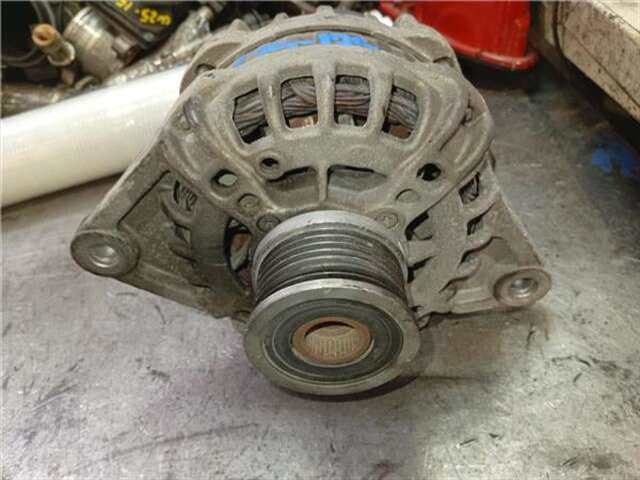 Foto 2ª: Alternador Iveco Daily 2.3 FG 33 S ... V BATALLA 3520 [2.3 LTR. - 100 KW DIESEL SCR]