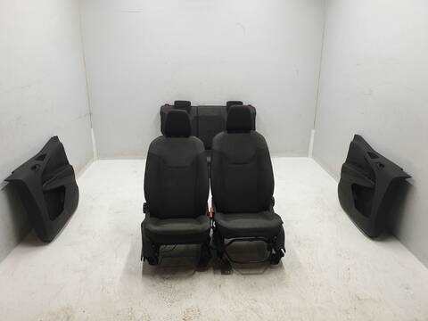 Juego Asientos Completos Ford Tourneo TREND