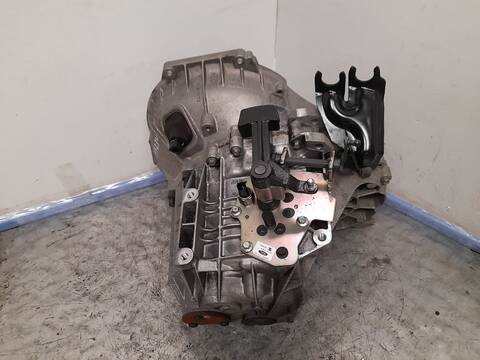 Foto 3ª: Caja Cambios Ford Focus AMBIENTE D) BERLINA 115CV 85KW [KKDA] (2006)