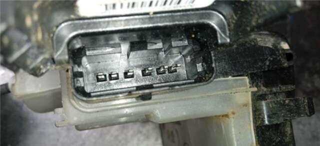 Foto 3ª: Cerradura Puerta Trasera Derecha Opel Corsa 1.2 40 ANIVERSARIO [1.2 LTR. - 74 KW] [F12XEL-HMH]
