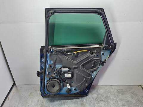 Foto 2ª: Puerta Trasera Derecha Seat Exeo STYLE 120CV 88KW [CJC] (2012)