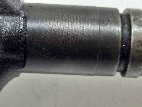 Foto 3ª: Inyectores Toyota Corolla 2ADFTV (2006)