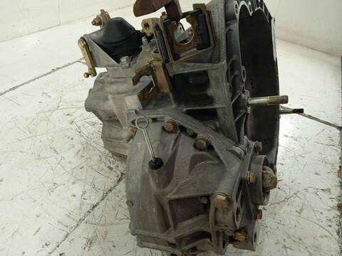 Foto 2ª: Caja Cambios Alfa Romeo 156 2.4 JTD CAT 140CV 103KW [839A6000] (2001)