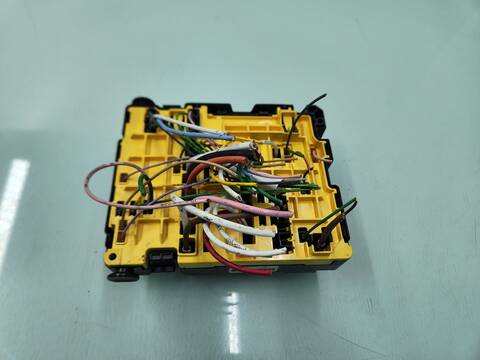 Caja Reles Fusibles Peugeot 308 ACTIVE 120CV 88KW