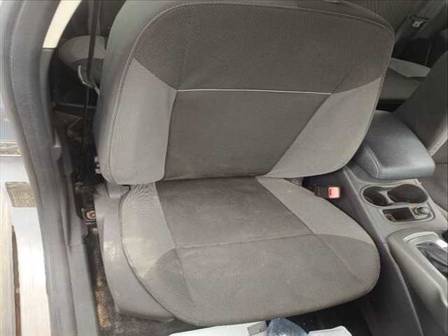 Asiento Delantero Derecho Ford Focus PNDA BERLINA AUT.