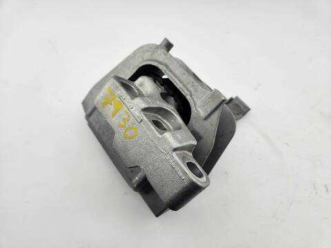 Foto 2ª: Soporte Motor Volkswagen Golf STYLE 115CV [DXDE] (2024)