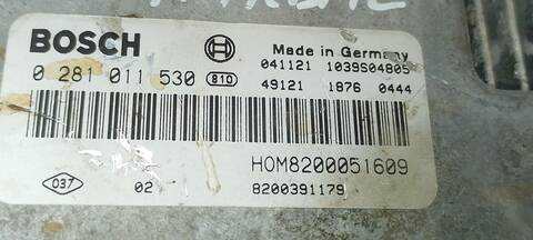 Foto 2ª: Centralita Motor ECU Renault Trafic L1H1 CAJA CERRADA CORTO 82CV 60KW [D-F9Q U7] (2005)