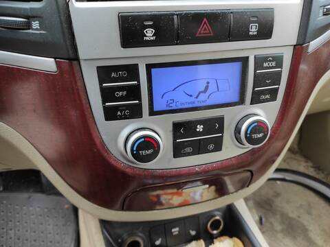 Mando Climatizador Hyundai Santa Fe D4EB