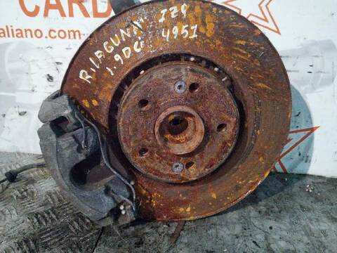 Foto 3ª: Mangueta Delantera Izquierda Renault Laguna 140CV 103KW (2001)