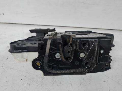 Foto 3ª: Cerradura Puerta Delantera Izquierda Volkswagen Golf SPORT 105CV 77KW [CAY] (2009)