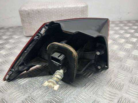 Foto 2ª: Piloto Trasero Derecho Volkswagen Golf ADVANCE 130CV 96KW [DACA] (2018)