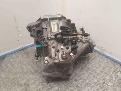 Foto 3ª: Caja Cambios Renault Megane 1.6 DCI 130 B9A4) HATCHBACK 130CV 96KW IV HATCHBACK B9A/M/N_) [R9M409] (2017)