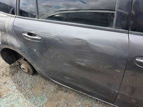 Puerta Trasera Derecha Citroen C4 HNS PICASSO