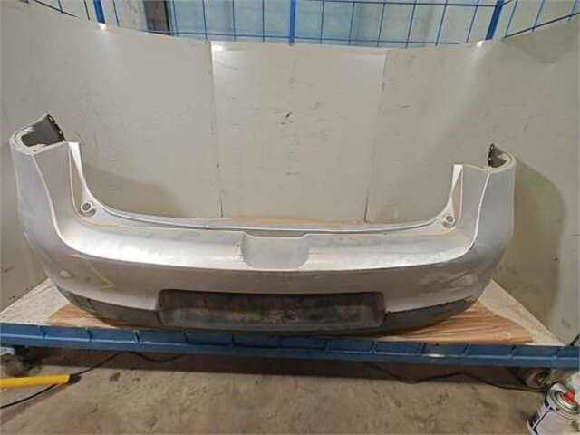 Paragolpes Trasero Renault Megane 1.2 DYNAMIQUE [1.2 LTR. - 85 KW 16V TCE] III BERLINA 5P (2008-_)