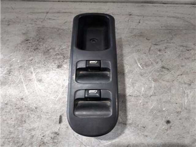 Foto 2ª: Botonera Elevalunas Peugeot 307 2.0 XR [2.0 LTR. - 66 KW HDI CAT] [RHY]