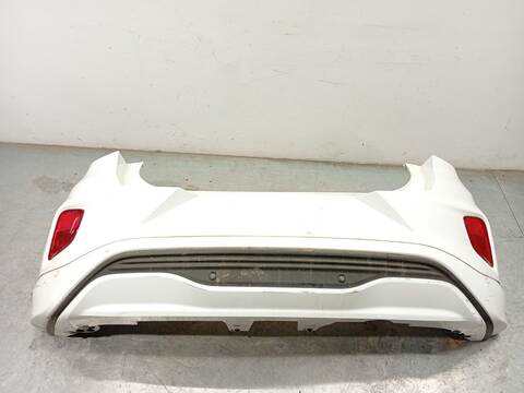 Foto 4ª: Paragolpes Trasero Ford Puma 1.0 ECOBOOST MHEV 125CV 92KW [B7JB] (2024)