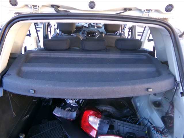 Foto 2ª: Bandeja Trasera Renault Captur 1.2 G 2013-2017 [H5FD4] (2014)