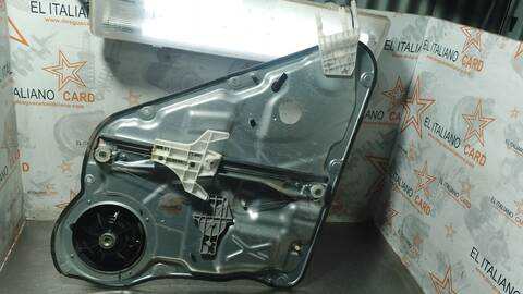 Foto 3ª: Elevalunas Manual Trasero Derecho Kia Ceed CONCEPT 115CV 85KW [D4FB] (2010)