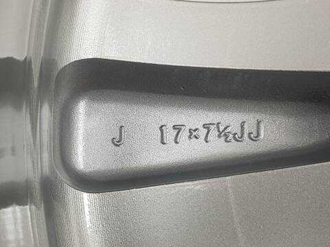 Foto 2ª: LLanta Aleacion Toyota Land Cruiser 3.0 D4-D VXL (2004)