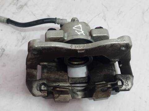 Foto 3ª: Pinza Freno Delantera Izquierdo Toyota Yaris ACTIVE 112CV [2NRFKE] (2017)