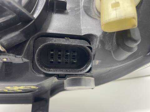 Foto 3ª: Piloto Trasero Izquierdo Honda Civic 4EE2 BERLINA (2005)