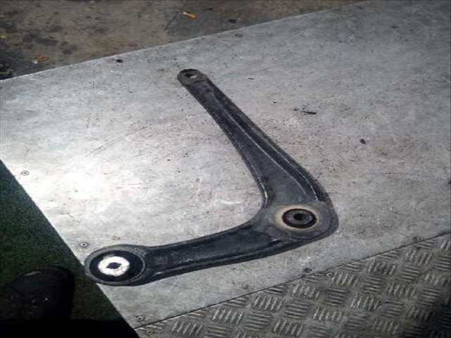 Foto 3ª: Brazo Suspension Delantero Derecho Peugeot Expert PRO STANDARD 116CV 85KW FURGON [BH01] (2016)