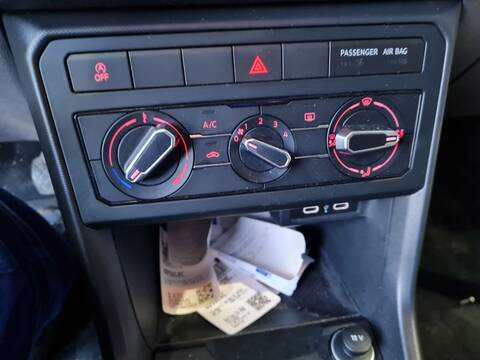 Mando Calefacción A. A. Volkswagen T-Cross BASIS 95CV 70KW