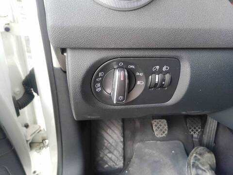 Foto 3ª: Mando Luces Audi A3 1.9 TDI AMBIENTE 105CV 77KW [BLS] (2009)