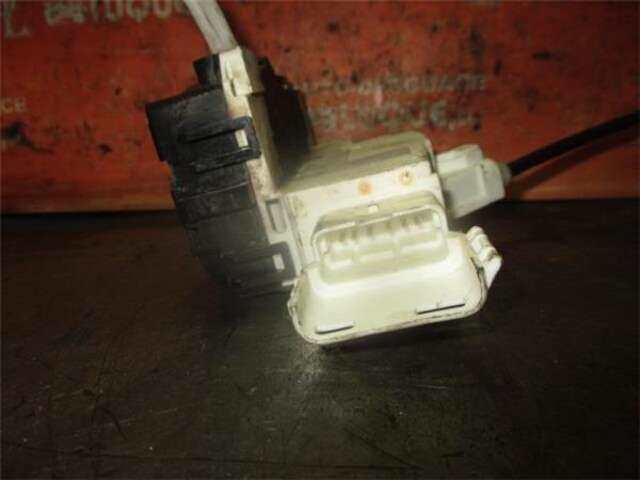 Cerradura Puerta Trasera Derecha Peugeot 407 2.0 HDI 135