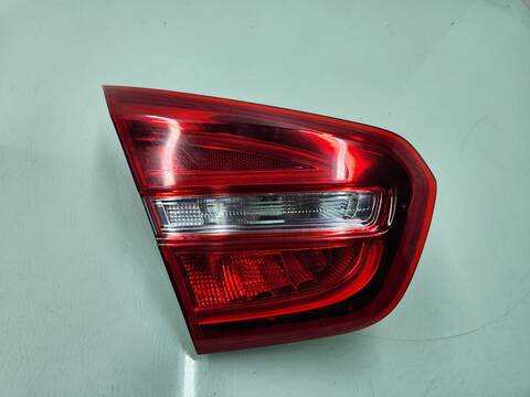 Piloto Portón Izquierdo Mercedes Clase G 230 GLA 200 CDI 156.908) 136CV 100KW