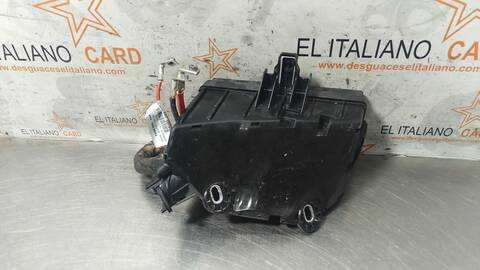 Foto 2ª: Caja Reles Fusibles Seat Leon STYLE 130CV 96KW [DACA] (2018)