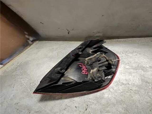 Foto 3ª: Piloto Trasero Izquierdo Renault Scenic 1.5 AUTHENTIQUE [1.5 LTR. - 78 KW DCI DIESEL] (JM)(2003-_) [K9K P7]