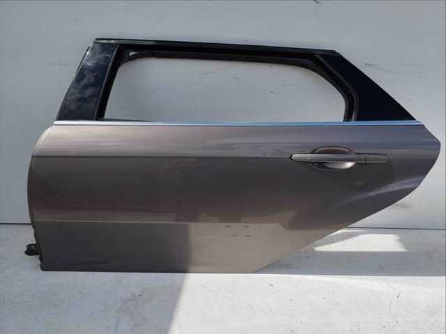 Puerta Trasera Izquierda Ford Focus EDITION 125CV 92KW