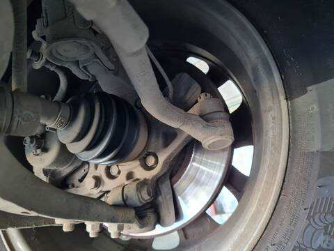 Mangueta Delantera Derecha Kia Carens BASIC 135CV 99KW
