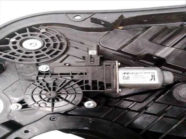 Foto 3ª: Elevalunas Manual Trasero Izquierdo Hyundai i30 1.0 T-GDI (2016)
